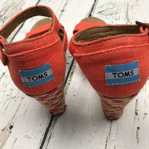 Toms Espadrille Wedge Strappy Heels Coral Sz 6 - Picture 4 of 7